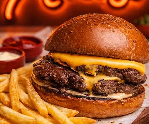 Arasta Smash Burger'de %20 indirim ayricalığı!