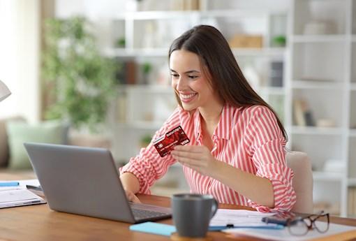 Yurt Dışı Online Alışverişlerinize 5.500 TL Jest Lira